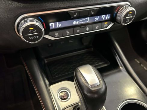 Used 2025 Nissan Altima 2.5 SR w/ SR Premium Package FWD image 21