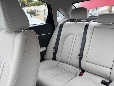 Used 2025 Hyundai Sonata SEL FWD image 39