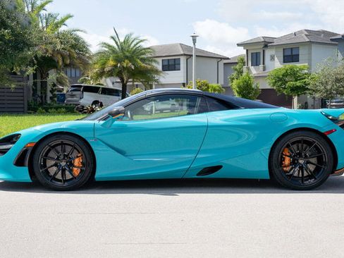 Used 2022 McLaren 720S Spider RWD image 15
