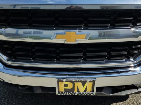 Used 2018 Chevrolet Silverado 1500 LT w/ Trailering Package AWD/4WD image 12
