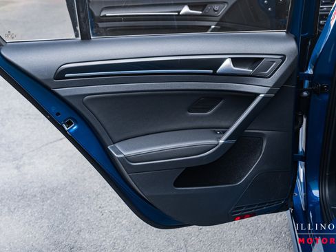 Used 2019 Volkswagen Golf R 4-Door image 28