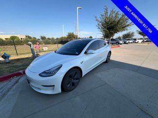 Used 2018 Tesla Model 3 Long Range RWD video 1