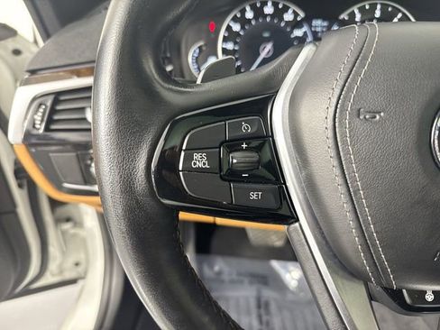 Used 2019 BMW 540i xDrive w/ Convenience Package image 12