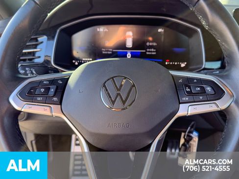 Used 2025 Volkswagen Jetta Sport image 18