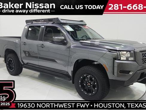 Used 2024 Nissan Frontier SV w/ Technology Package image 39