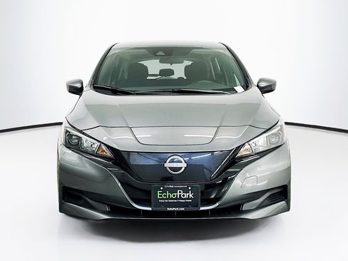 Used 2025 Nissan Leaf S FWD image 2