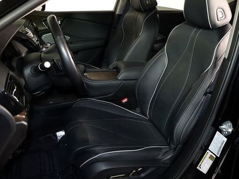 Used 2023 Acura RDX AWD w/ Advance Package image 4