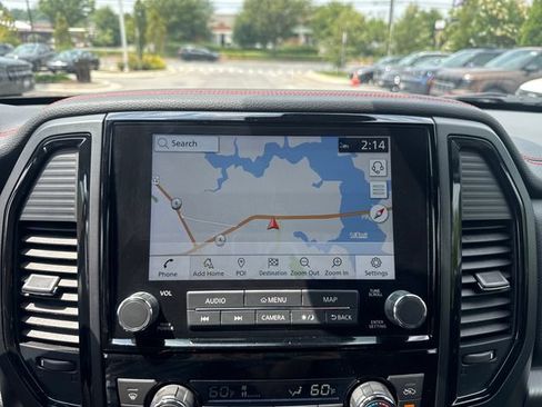 Used 2023 Nissan Titan PRO-4X AWD/4WD image 19