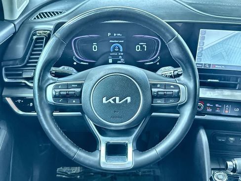 Certified 2023 Kia Sportage EX AWD/4WD image 15