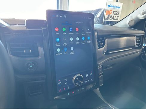 Used 2025 Ford F150 Lightning Flash AWD/4WD image 29