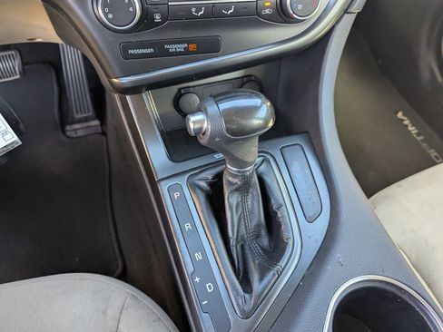 Used 2015 Kia Optima LX image 14