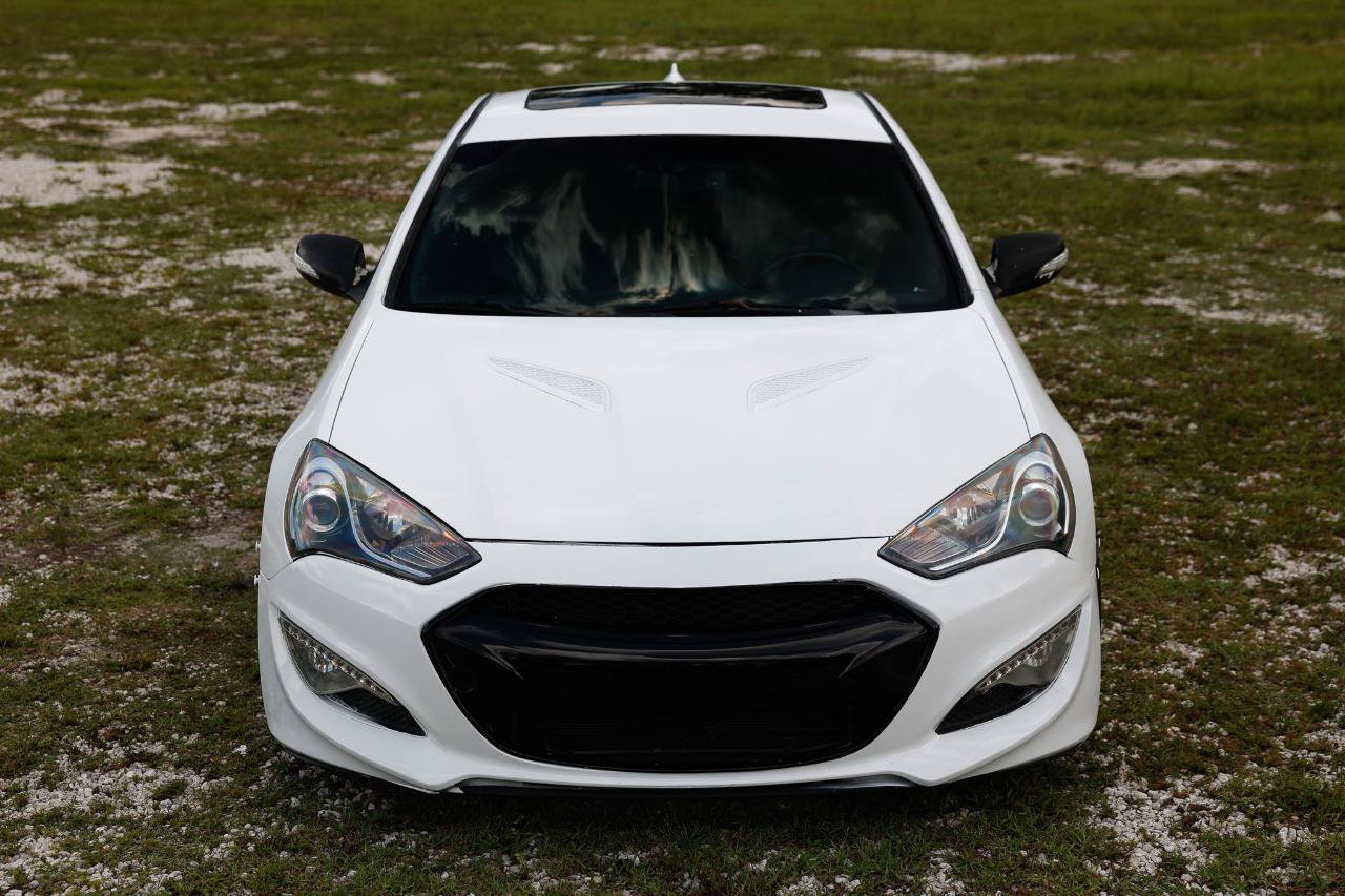 Used 2013 Hyundai Genesis 3.8 RWD image 19
