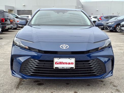Used 2026 Toyota Camry LE FWD image 20