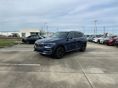 Certified 2023 BMW X5 sDrive40i w/ Premium Package image 1