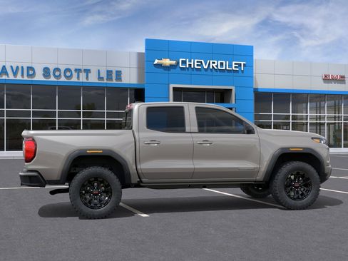 New 2026 GMC Canyon Elevation w/ Convenience Package RWD image 5