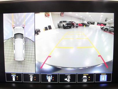 Used 2023 GMC Yukon AT4 w/ Technology Package