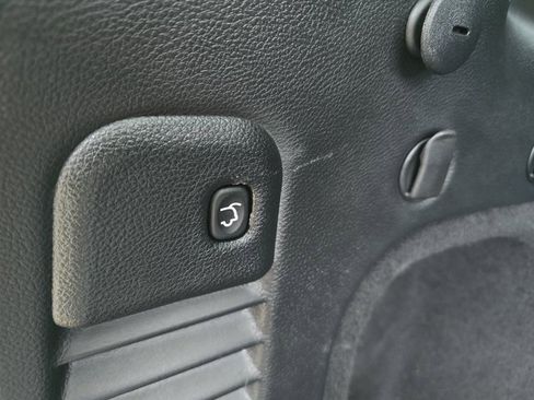 Used 2020 Jeep Grand Cherokee High Altitude image 16