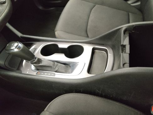Used 2020 Chevrolet Malibu LS FWD image 26