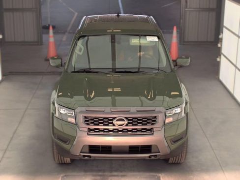 Certified 2026 Nissan Frontier SV w/ All-Weather Content Package AWD/4WD image 12