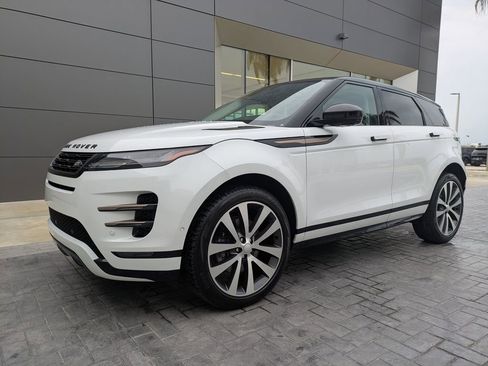 Certified 2025 Land Rover Range Rover Evoque Dynamic SE AWD/4WD image 9
