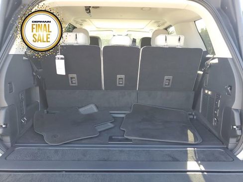 New 2025 Lincoln Navigator Reserve image 19