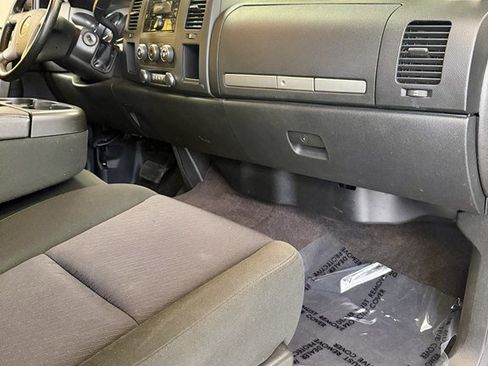 Used 2012 Chevrolet Silverado 1500 LT w/ Convenience Package image 11