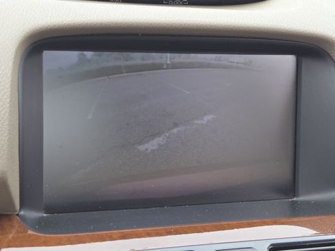 Used 2007 Acura RL AWD/4WD image 8