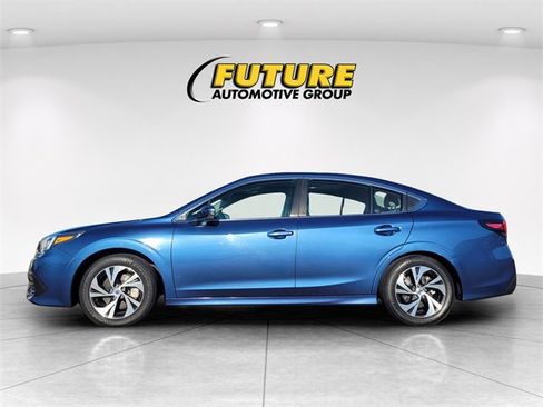 Used 2022 Subaru Legacy Premium image 6
