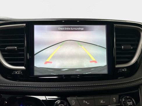 New 2026 Chrysler Pacifica Select w/ S Appearance Package FWD image 22