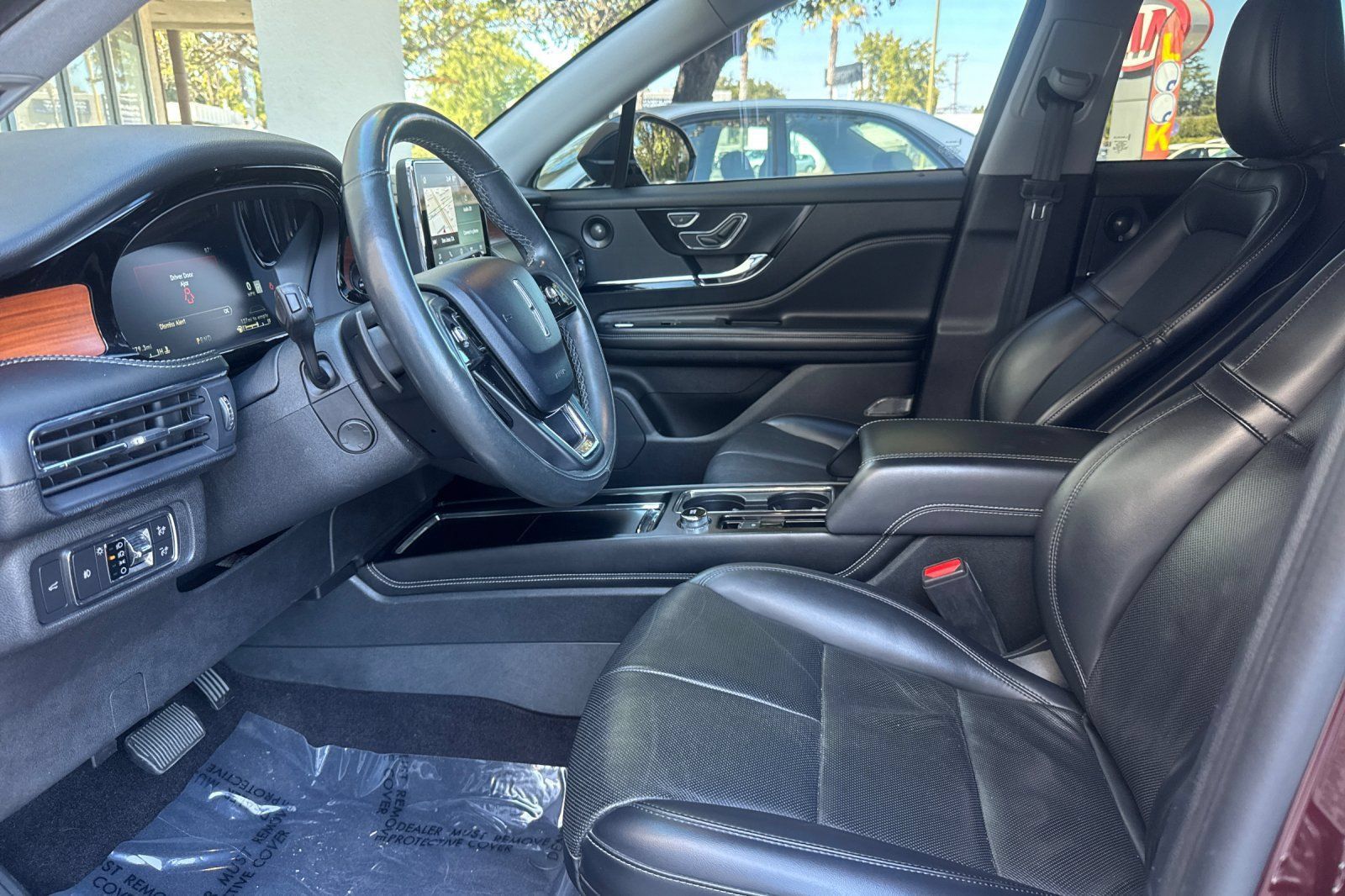 Used 2021 Lincoln Corsair Reserve AWD/4WD image 10