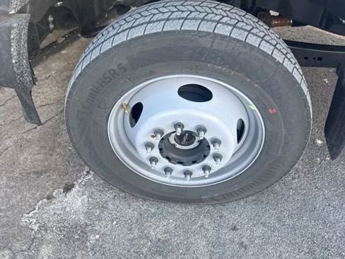 Used 2026 Ford F450 XL w/ XL Chrome Package image 6