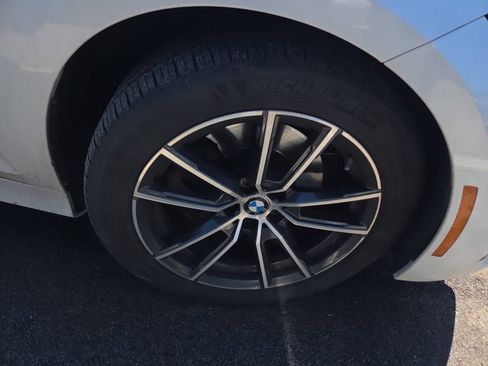 Used 2022 BMW 330i xDrive Sedan w/ Premium Package image 2