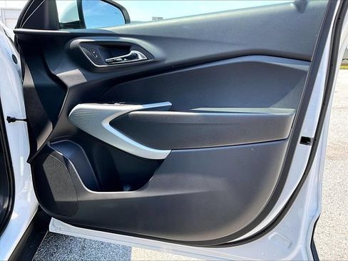 New 2026 Chevrolet Trax LS w/ LS Convenience Package FWD image 27