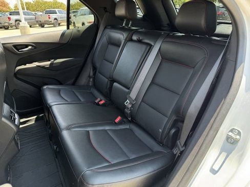 Used 2024 Chevrolet Equinox RS w/ RS Leather Package FWD image 28