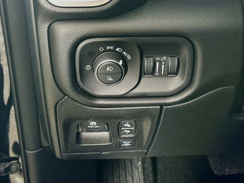 New 2026 RAM 1500 Laramie AWD/4WD image 10