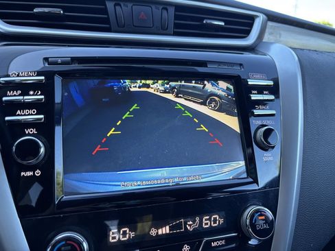 Used 2018 Nissan Murano SV FWD image 34