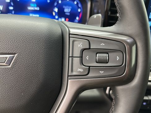 Used 2024 Chevrolet Silverado 1500 ZR2 w/ Technology Package AWD/4WD image 24