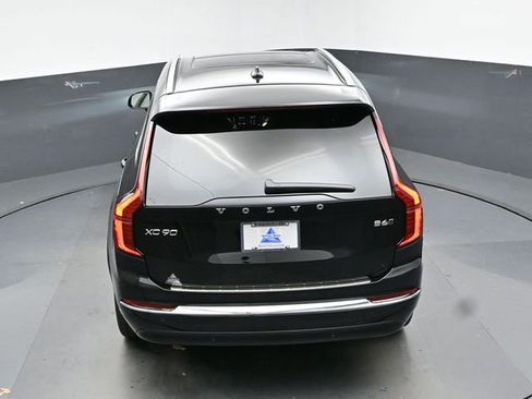 New 2026 Volvo XC90 B6 Plus w/ Protection Package Premier image 49