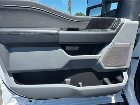 New 2025 Ford F250 XLT w/ Black Appearance Package image 20
