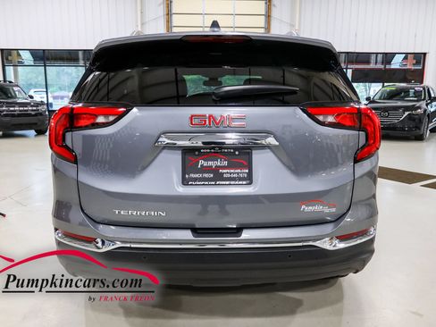 Used 2020 GMC Terrain SLT w/ Preferred Package FWD image 6