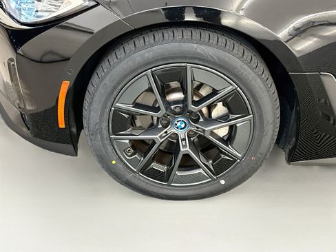Used 2024 BMW i4 xDrive40i AWD/4WD image 36
