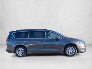 Used 2020 Chrysler Voyager Lxi video 4