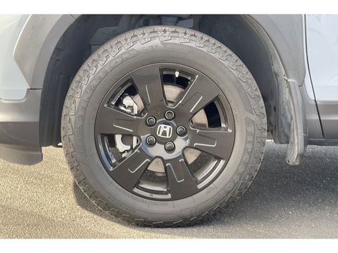 Certified 2022 Honda Pilot TrailSport image 45