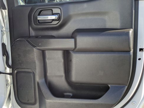 Used 2021 Chevrolet Silverado 1500 Custom Trail Boss w/ LPO, Dark Essentials Package image 24