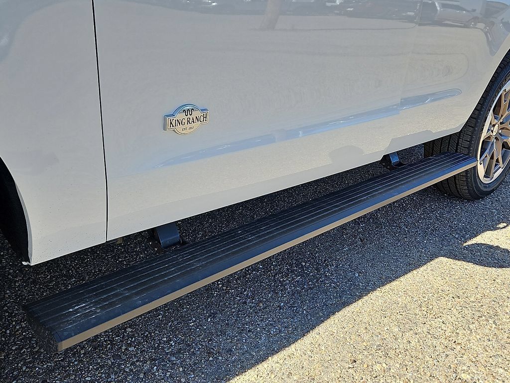 New 2026 Ford Expedition King Ranch AWD/4WD image 8