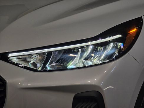 New 2026 Ford Escape Active image 10