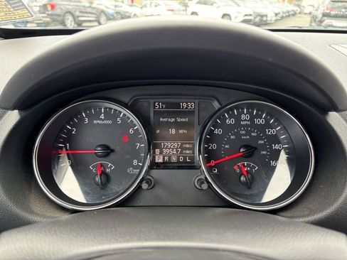 Used 2011 Nissan Rogue S image 17