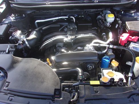 Used 2023 Subaru Outback Limited AWD/4WD image 23