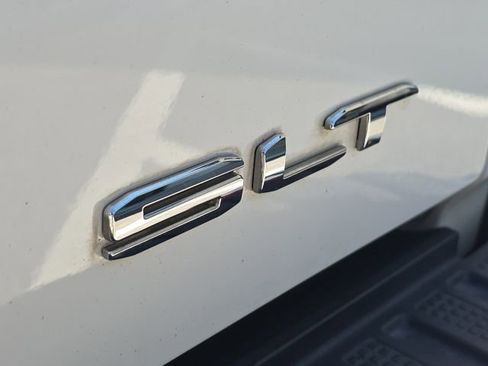 Used 2019 GMC Sierra 1500 SLT w/ SLT Premium Plus Package AWD/4WD image 11