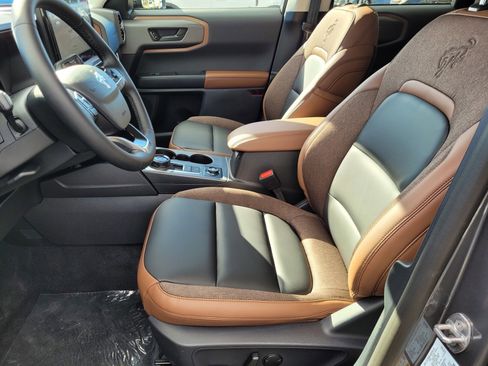 New 2025 Ford Bronco Sport Outer Banks w/ Outer Banks Tech Package+ image 9